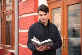 Биография Даниил Страхов